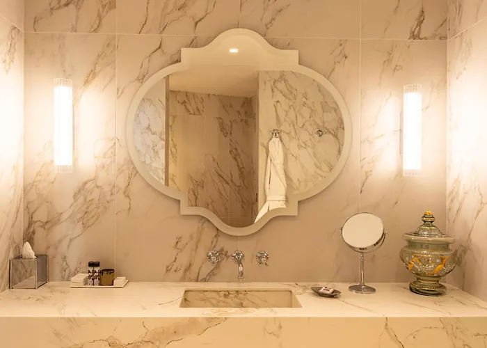 Hotel De Montesquieu Paris